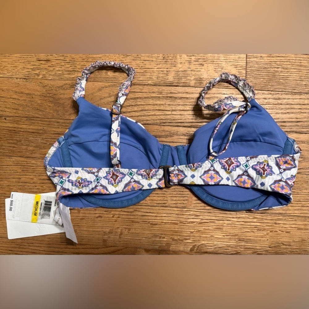 Becca by Rebecca Virtue Sarah Underwire Bikini Top - Picture 5 of 6